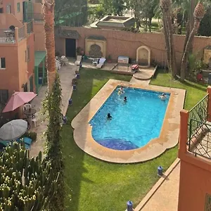 riad-charlie-1.marrakeshhotelsmorocco.com/